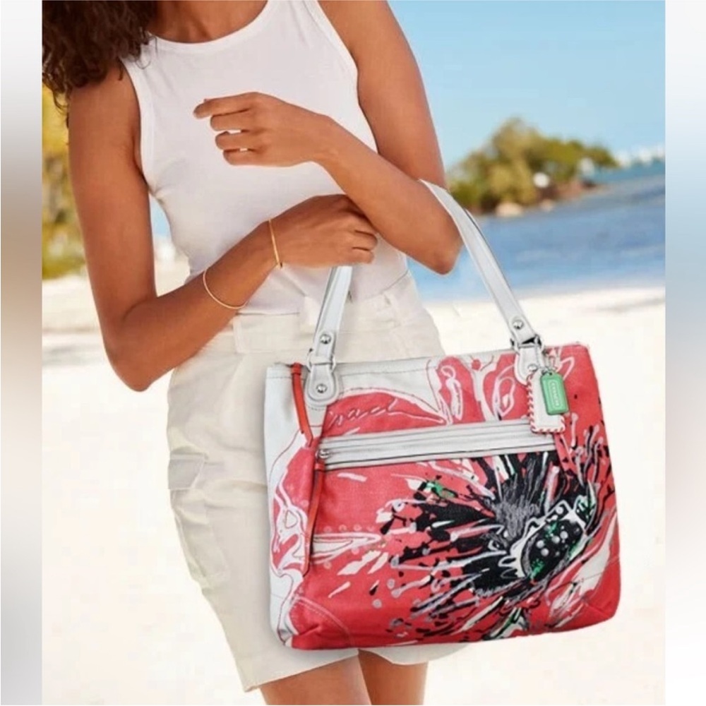 Coach Poppy Coral Floral Sequin Glam Canvas Shoulder Bag EUC